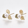 2pcs/ Brass Stud Earring Findings, with Loop, ABS Plastic Imitation Pearl, Flower, Real 18K Gold Plated /11x11.5mm